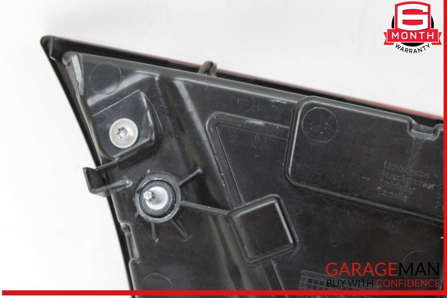 15-18 Audi A8 S8 Rear Right Passenger Side Inner Tail Light Lamp 4H0945094J OEM