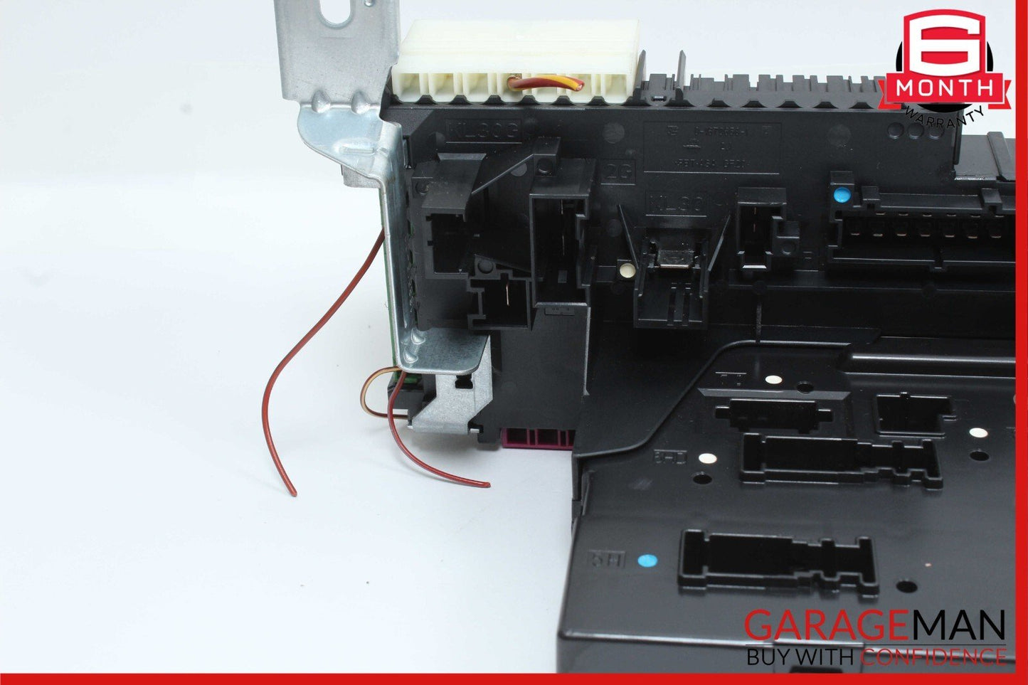 12-14 Mercedes W204 C250 C350 C63 AMG Rear SAM Module Relay Fuse Box Assembly