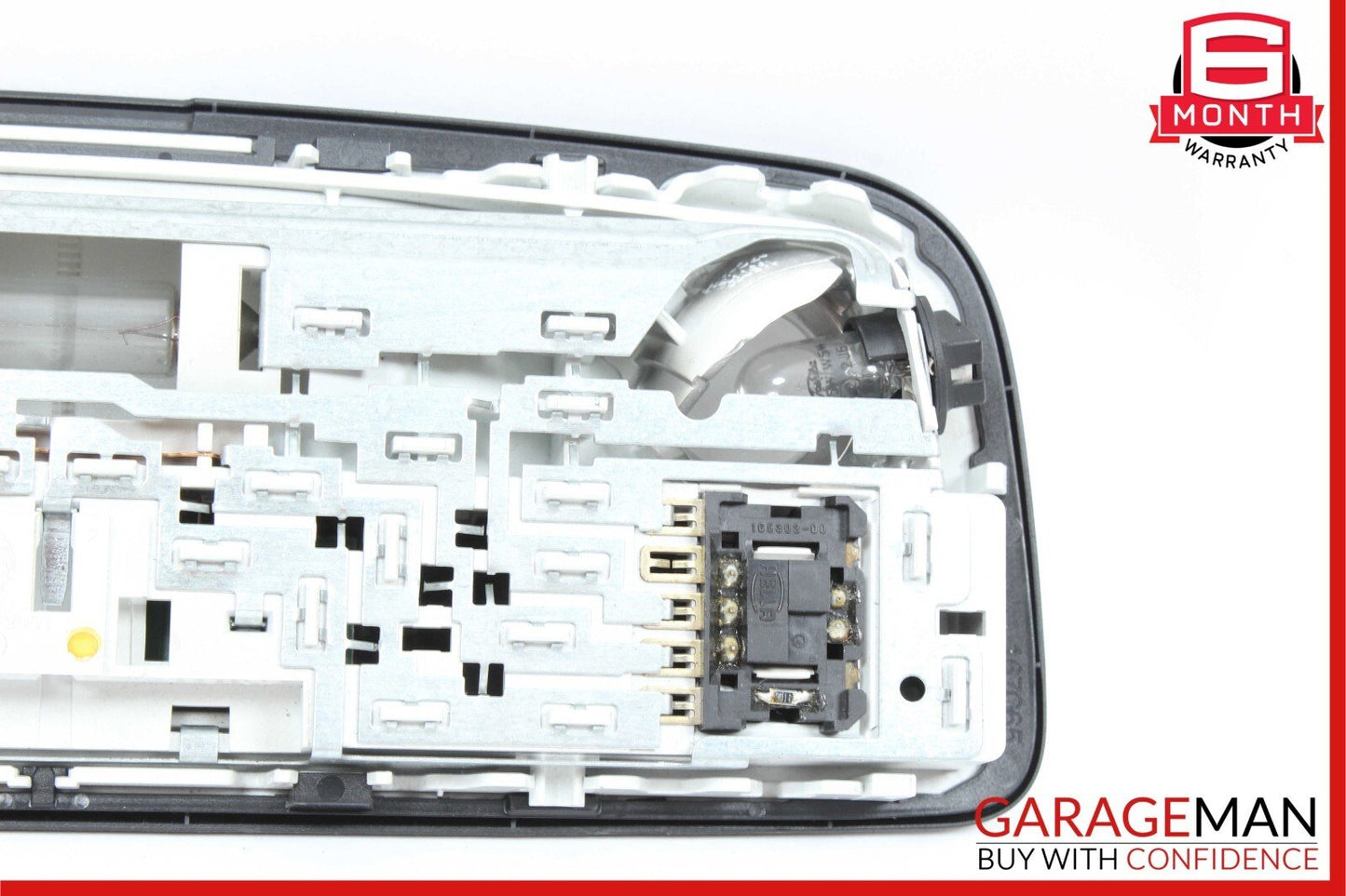 10-18 Mercedes W212 E350 E550 CLS550 Rear Overhead Dome Light 2128205001 OEM