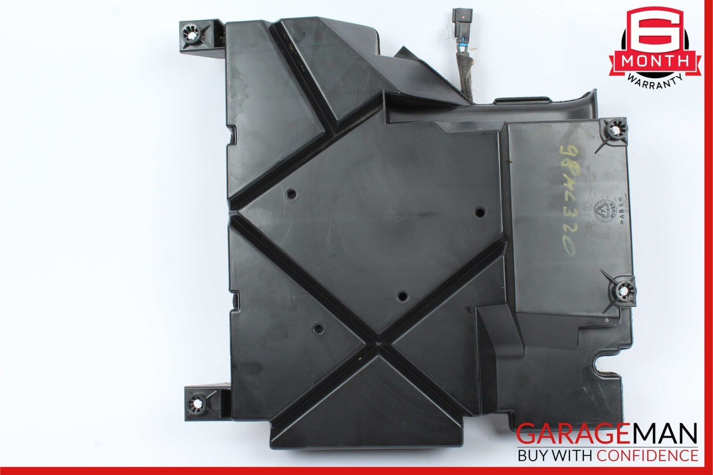 98-05 Mercedes W163 ML320 ML55 AMG Audio Sound System Subwoofer Box Assembly