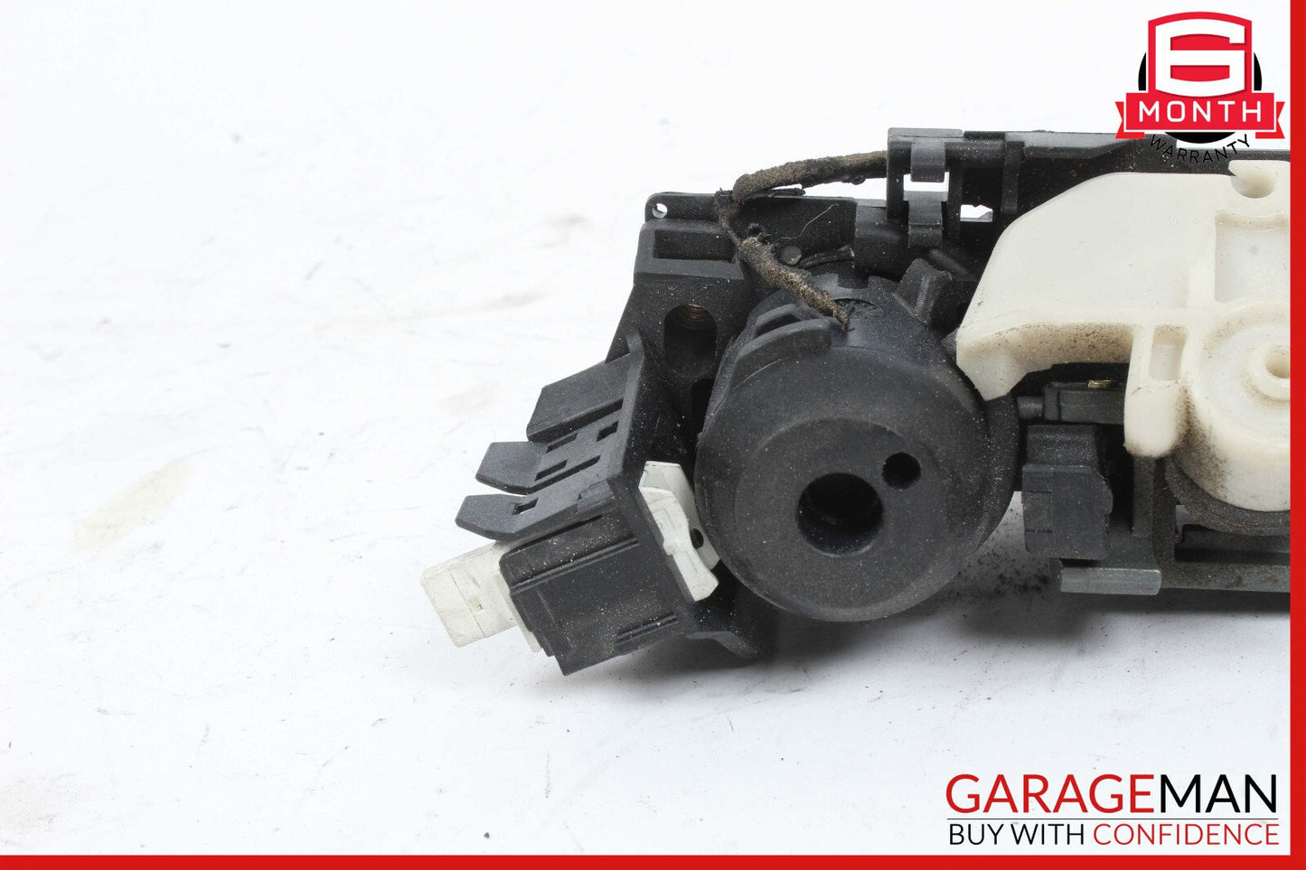 01-09 Mercedes W211 E320 E350 E550 CLS500 Rear Trunk Lid Lock Latch Handle