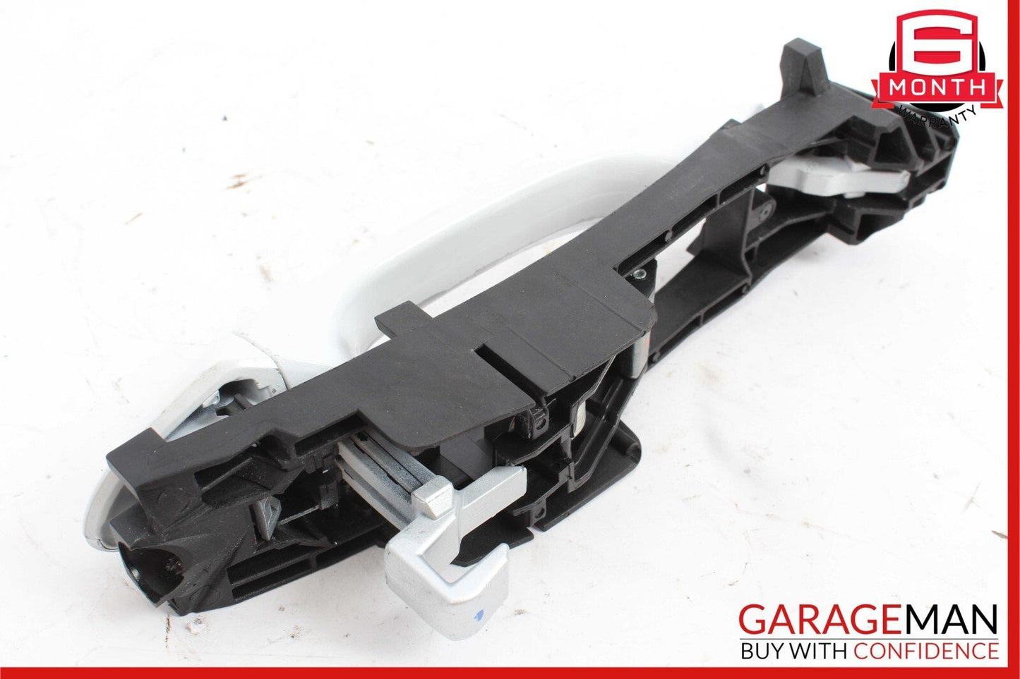 05-07 Mercedes W203 C320 C350 C230 Rear Left Side Exterior Door Handle White