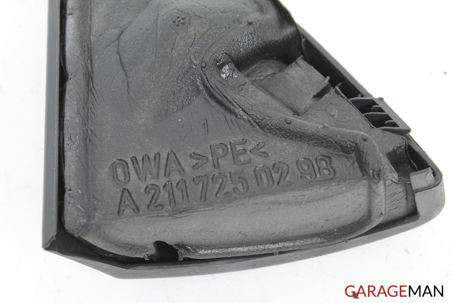 03-09 Mercedes W211 E320 Front Right Passenger Side Tweeter Speaker Cover A31