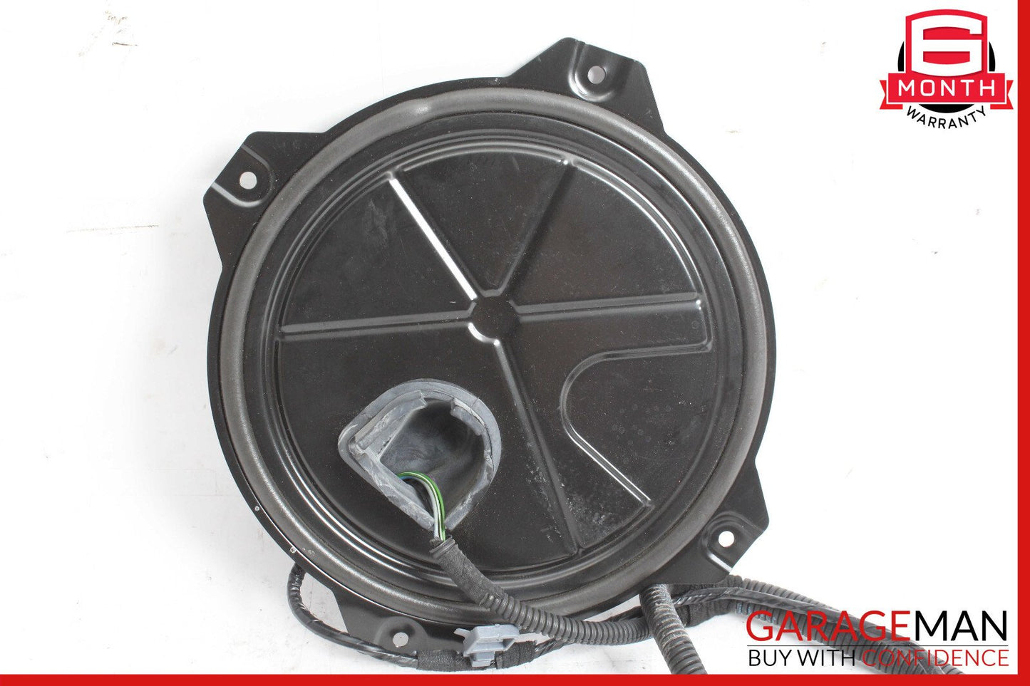 17-22 Alfa Romeo Giulia Fuel Gas Reservoir Tank Pump Access Cover Plate OEM