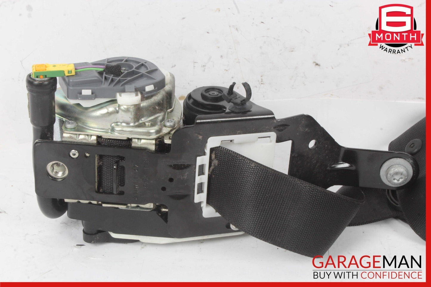 10-14 Mercedes W218 CLS500 Front Left Side Seatbelt Seat Belt Retractor OEM