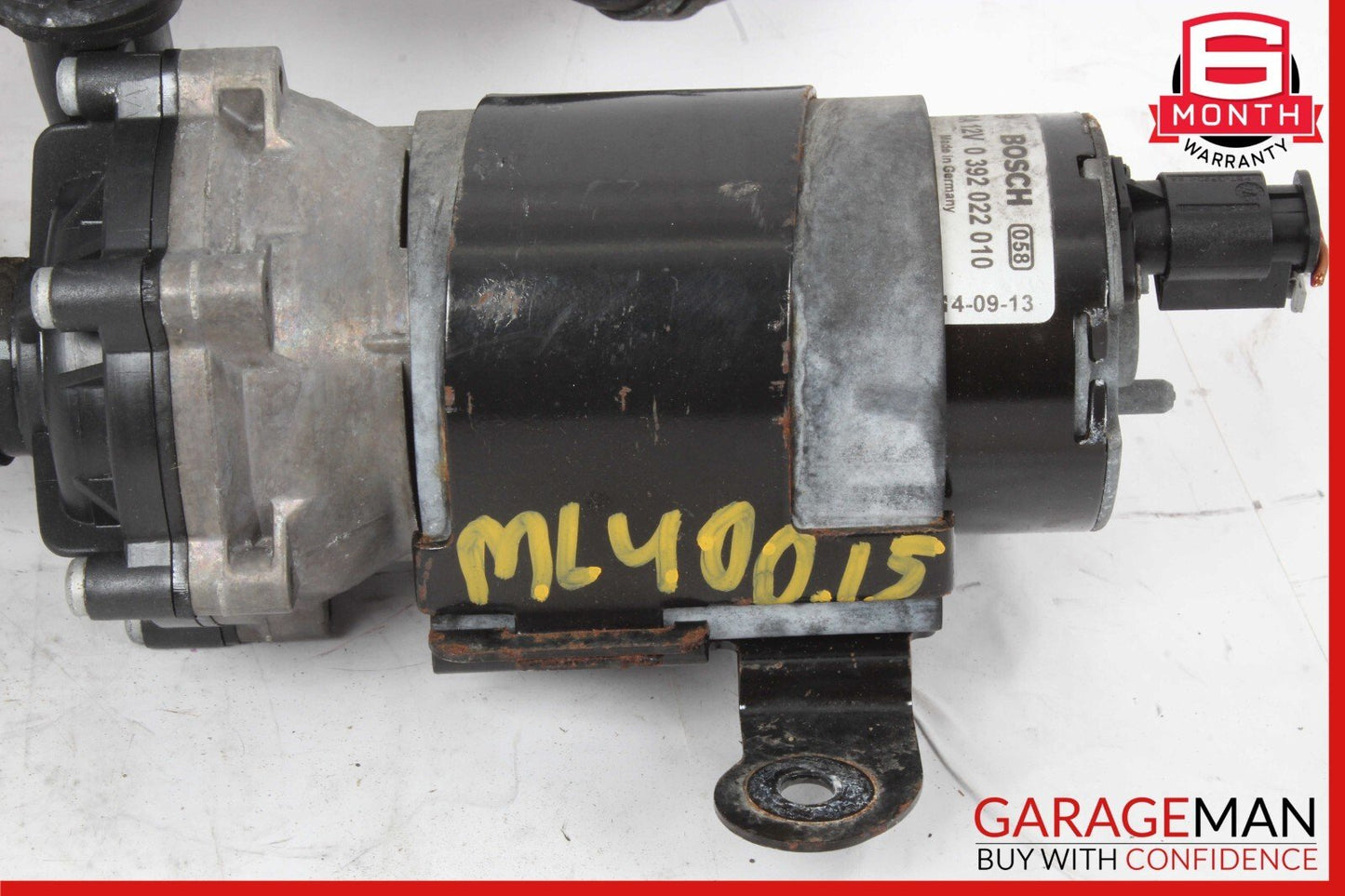 02-19 Mercedes W166 ML400 AUX Auxiliary Circulation Water Pump w/ Hose Pipe Line