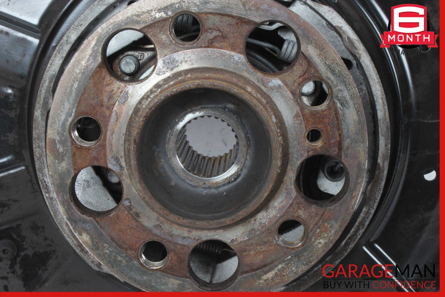 10-18 Mercedes W212 E63 AMG E550 Rear Right Spindle Knuckle Hub Bearing OEM
