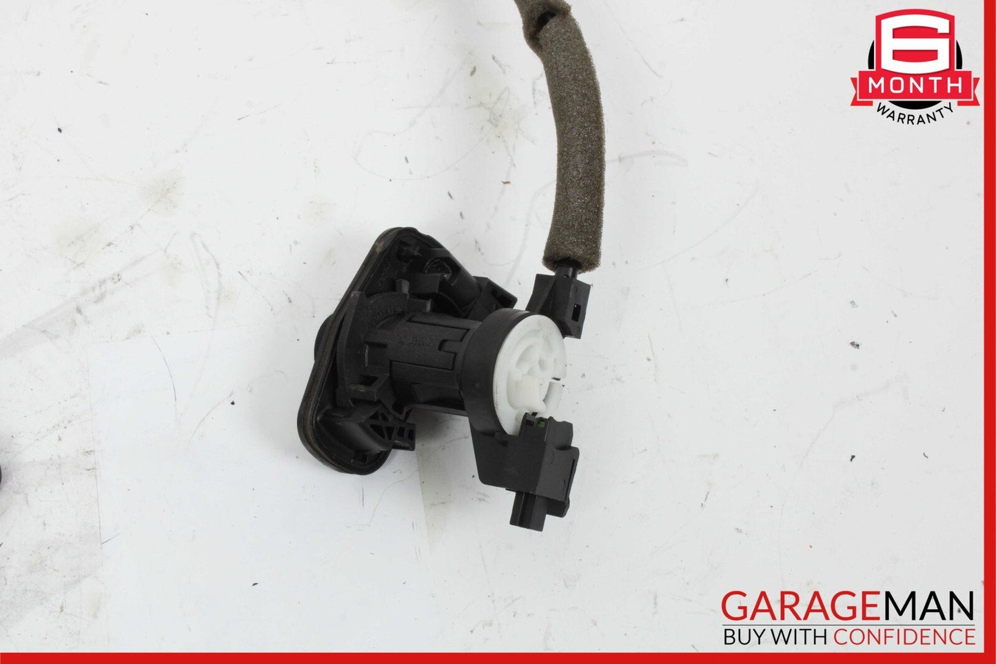 08-17 Mercedes W204 C250 C300 E350 E550 Rear Trunk Lid Latch Lock Actuator Assy
