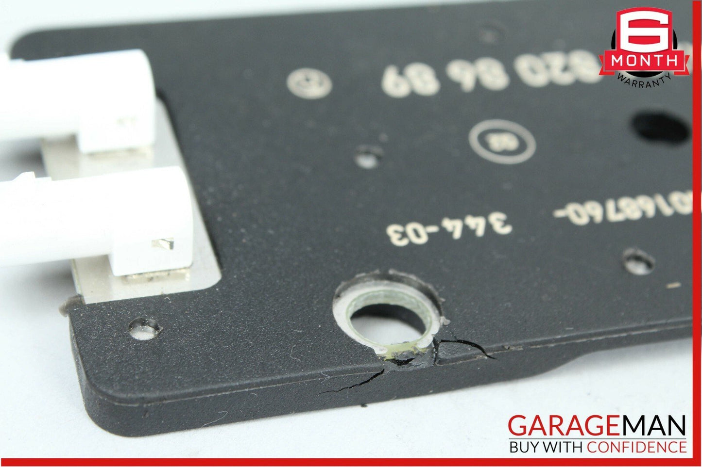 03-09 Mercedes W211 E320 CLK350 CLS500 Antenna Signal Amplifier Booster Module