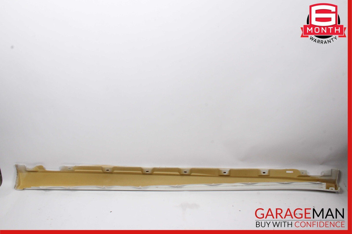 06-13 Mercedes W251 R350 R320 R500 Right Side Skirt Rocker Moulding Panel White