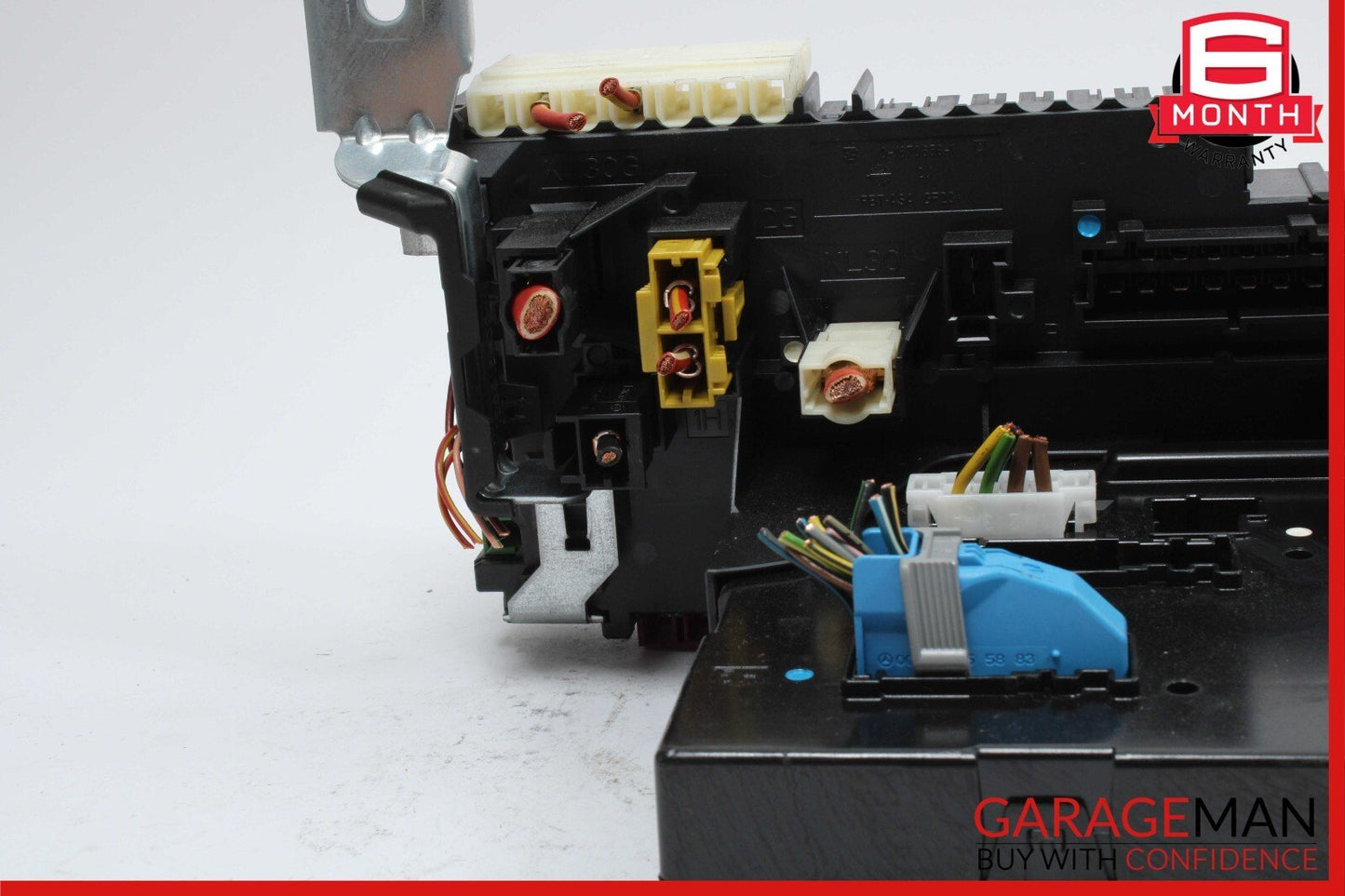 10-18 Mercedes E350 CLS550 Rear SAM Fuse Box Relay Junction Box Assembly