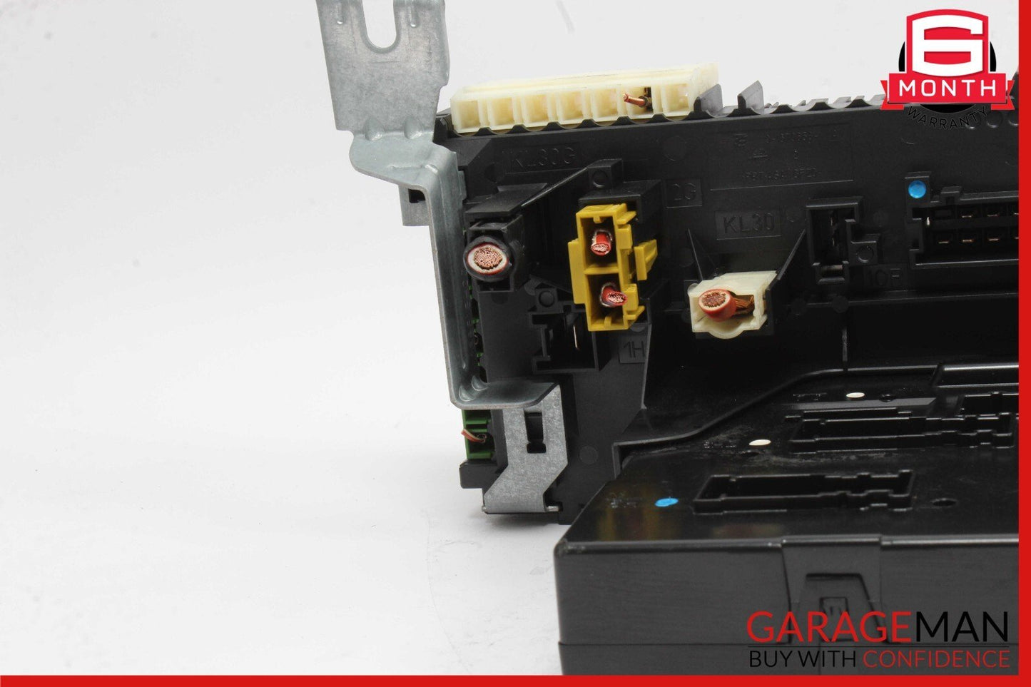 10-18 Mercedes W212 E550 E400 CLS63 AMG Rear SAM Module Relay Fuse Box Assy