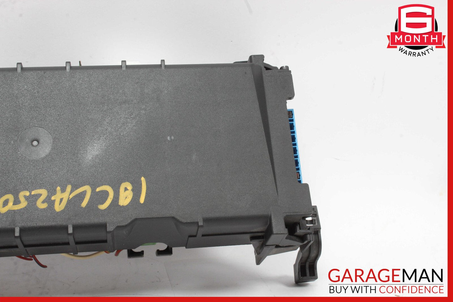 14-20 Mercedes W117 CLA250 GLA250 Front Interior Fuse Box Relay Unit Bracket OEM