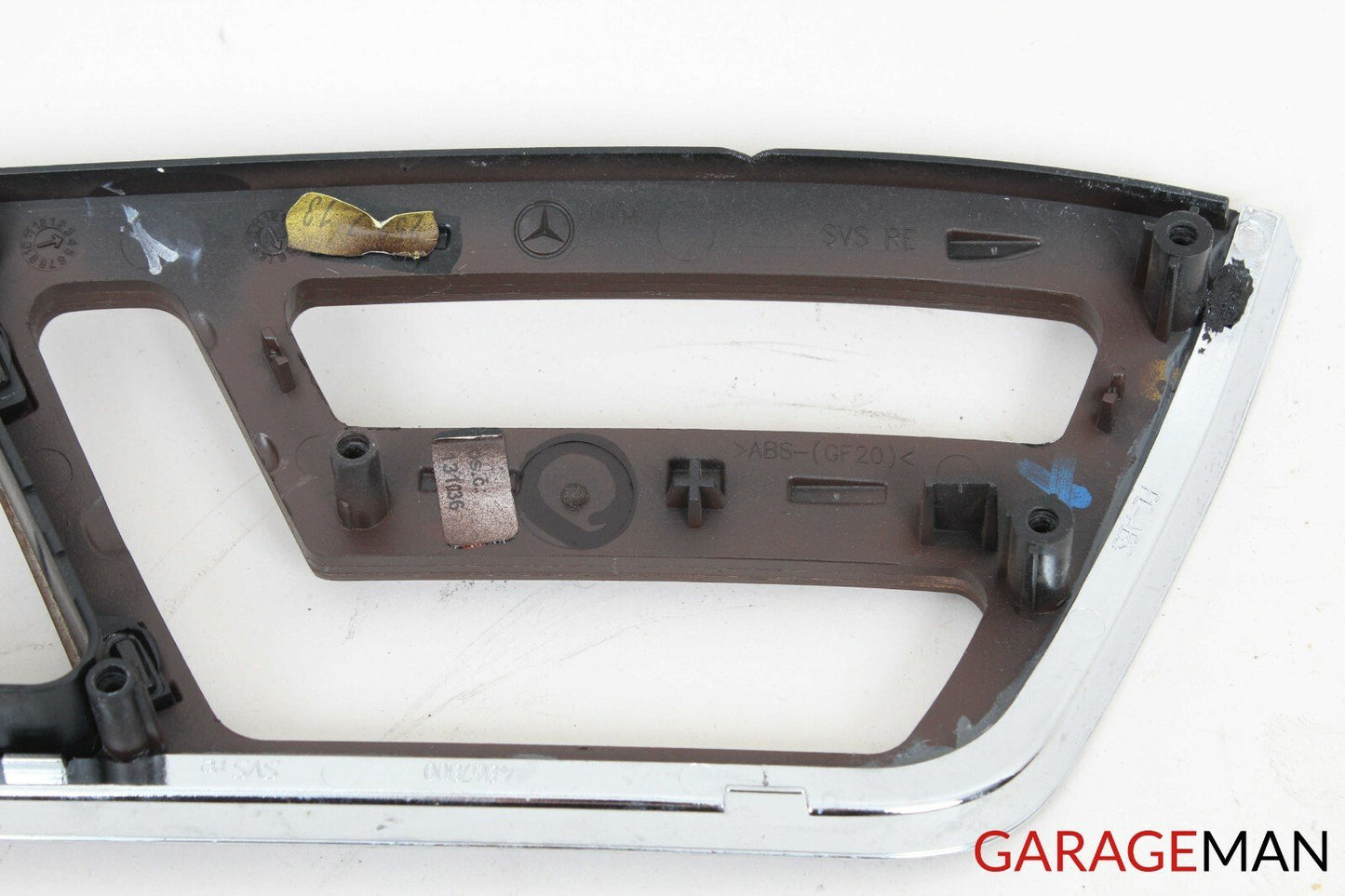 07-13 MERCEDES W216 CL550 FRONT RIGHT INTERIOR DOOR HANDLE TRIM OEM