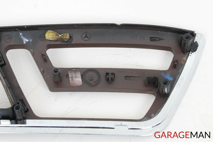 07-13 MERCEDES W216 CL550 FRONT RIGHT INTERIOR DOOR HANDLE TRIM OEM