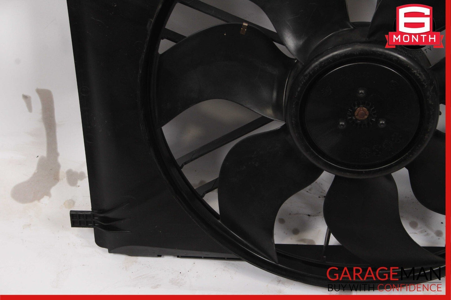 08-18 Mercedes E250 GLK350 C250 Engine Radiator Cooling Fan Motor Assembly