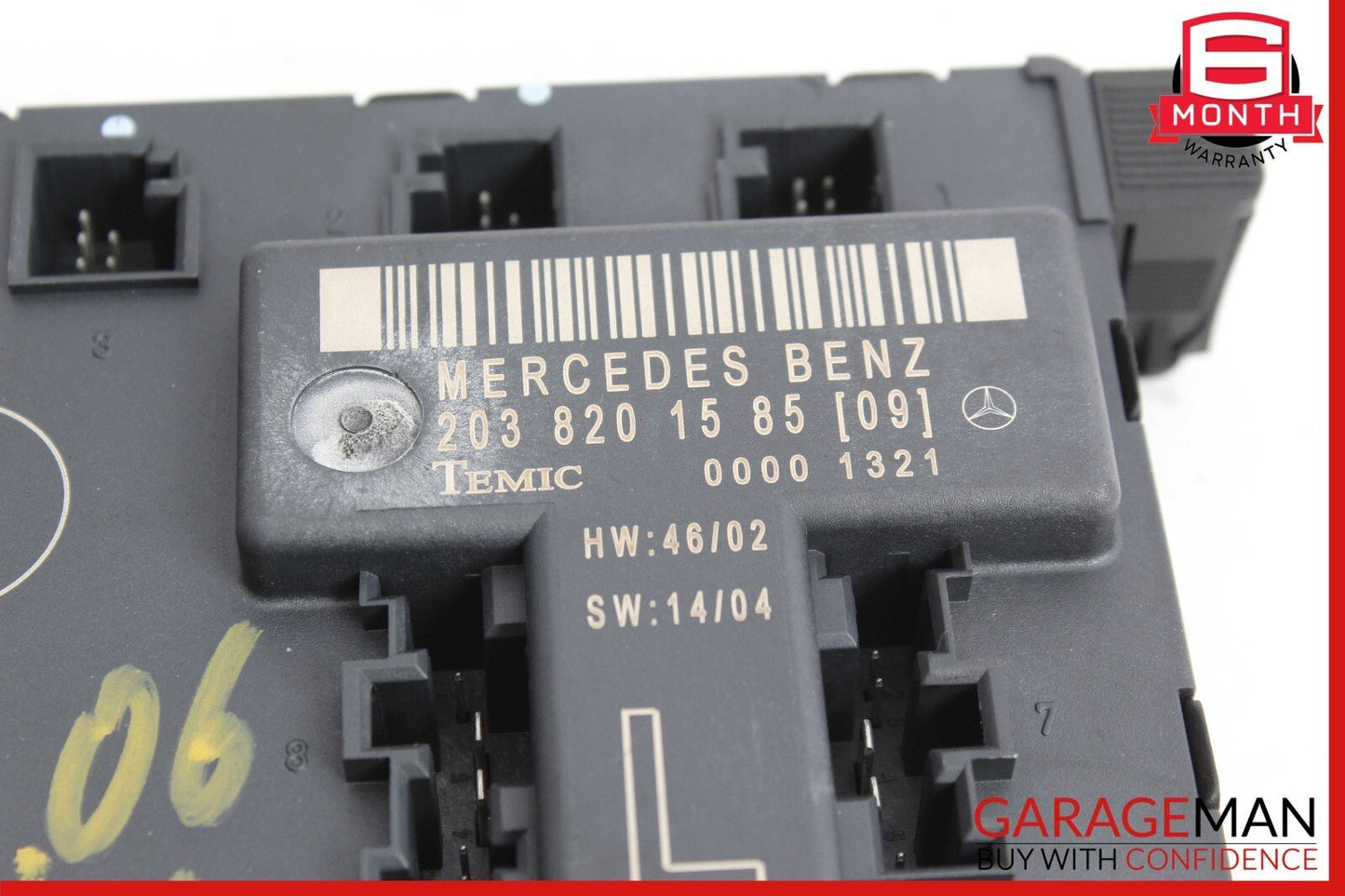 01-07 Mercedes W203 C230 C280 C320 Front Left Door Control Module 2038201585 OEM