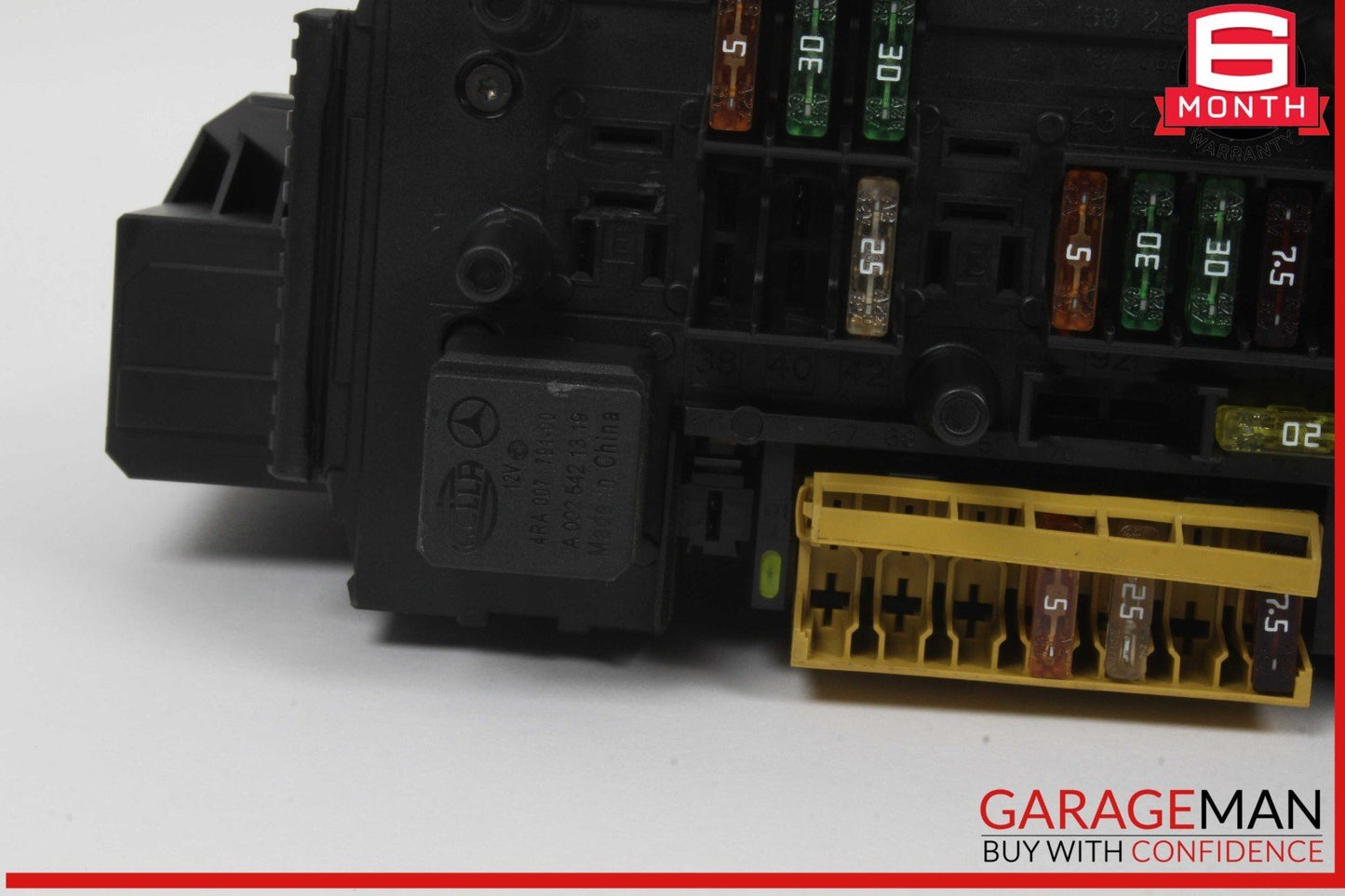 10-14 Mercedes W204 C250 C300 Rear Fuse Relay Box Module 2049060105 OEM