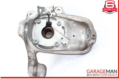 03-10 Maserati GranTurismo M145 Front Right Side Spindle Knuckle Hub OEM