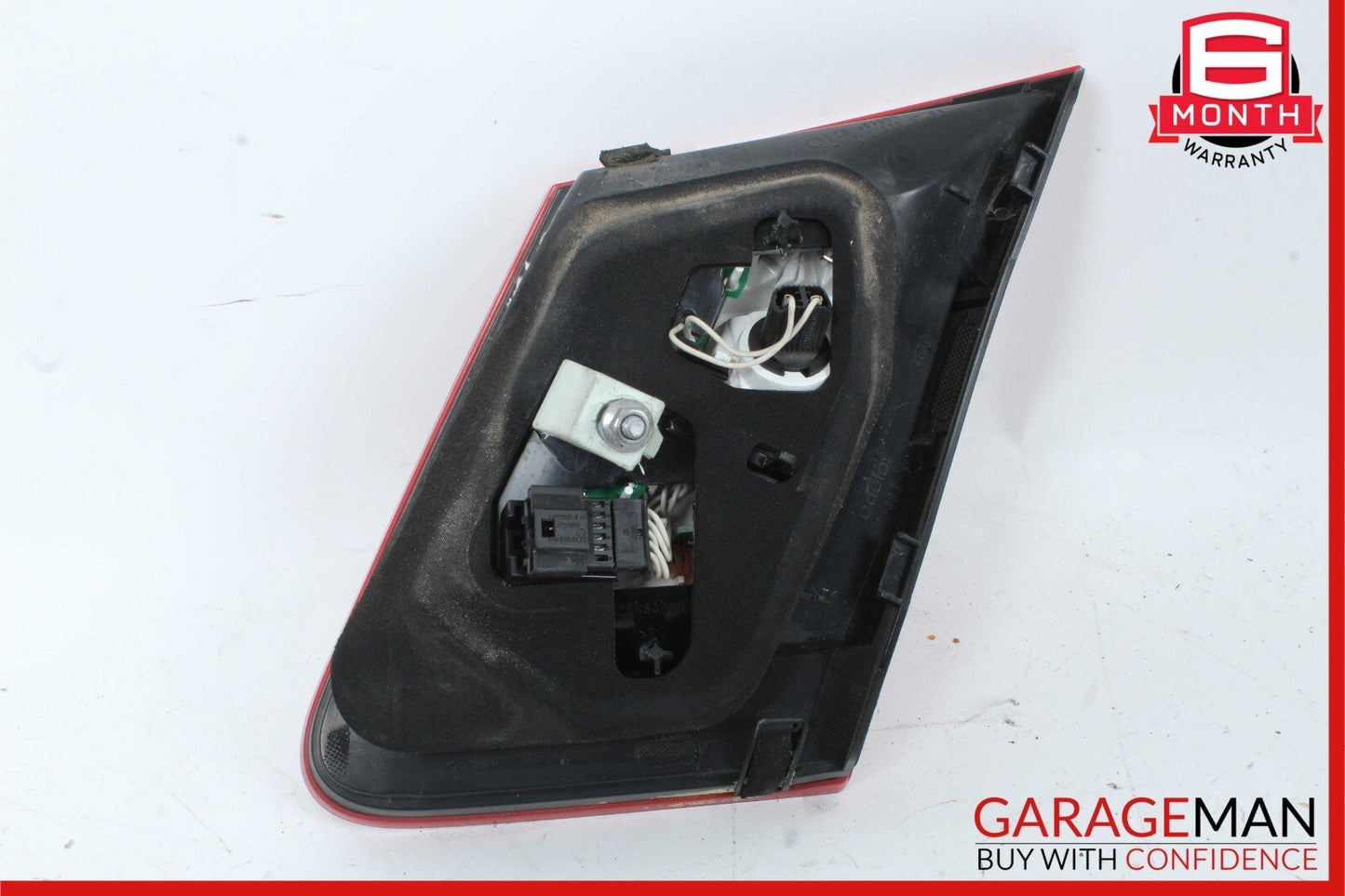 10-13 Mercedes W212 E350 E550 E63 AMG Sedan Rear Left Side Inner Tail Light Lamp