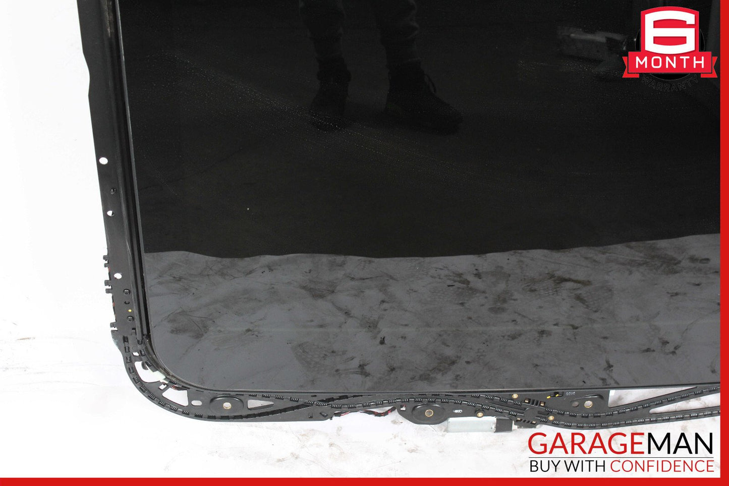 11-18 Porsche Cayenne 958 Panoramic Roof Glass Frame OEM