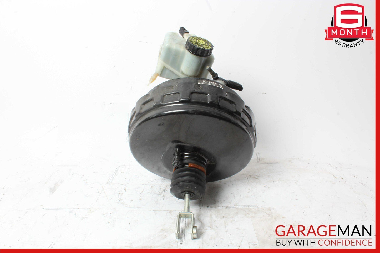 08-14 Mercedes W212 E350 CLS550 Power Brake Booster Master Cylinder Reservoir