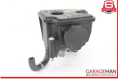 07-14 Mercedes W203 C230 Power Steering Pump Reservoir Assembly 0004602383