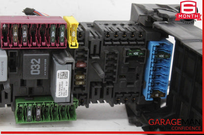 16-23 Mercedes W447 Metris Front Interior Cabin Relay Fuse Box 4475401440 OEM
