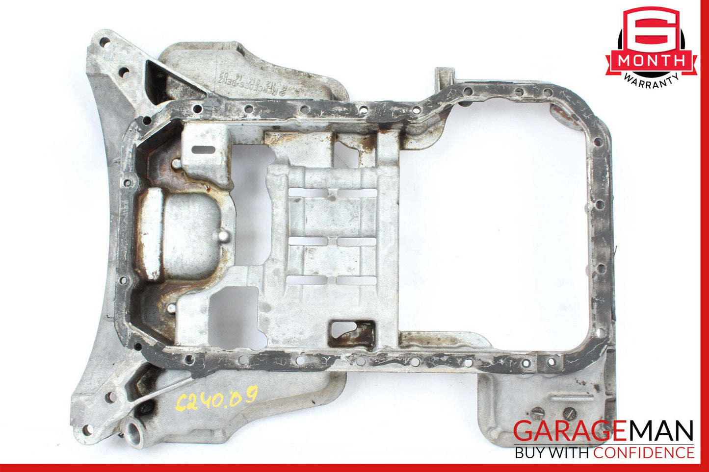 01-05 Mercedes W203 C240 CLK320 Engine Upper Oil Pan 1120141402 OEM