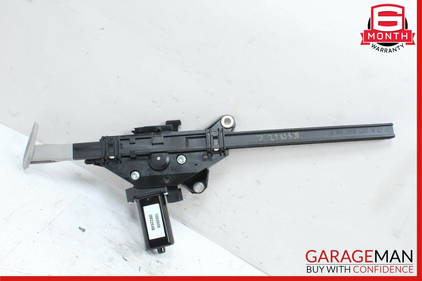 10-16 Mercedes W207 E350 E550 Coupe Front Right Side Seatbelt Feeder Retractor