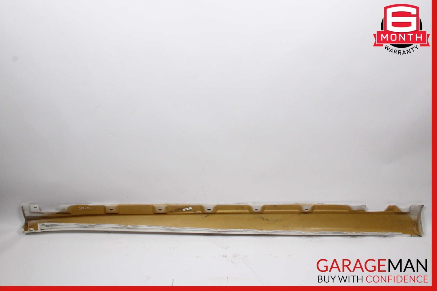 06-13 Mercedes W251 R350 R500 Left Driver Side Rocker Skirt Molding Panel White