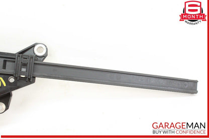 10-17 Mercedes W207 E400 E550 Front Right Side Seat Belt Feeder Retractor OEM