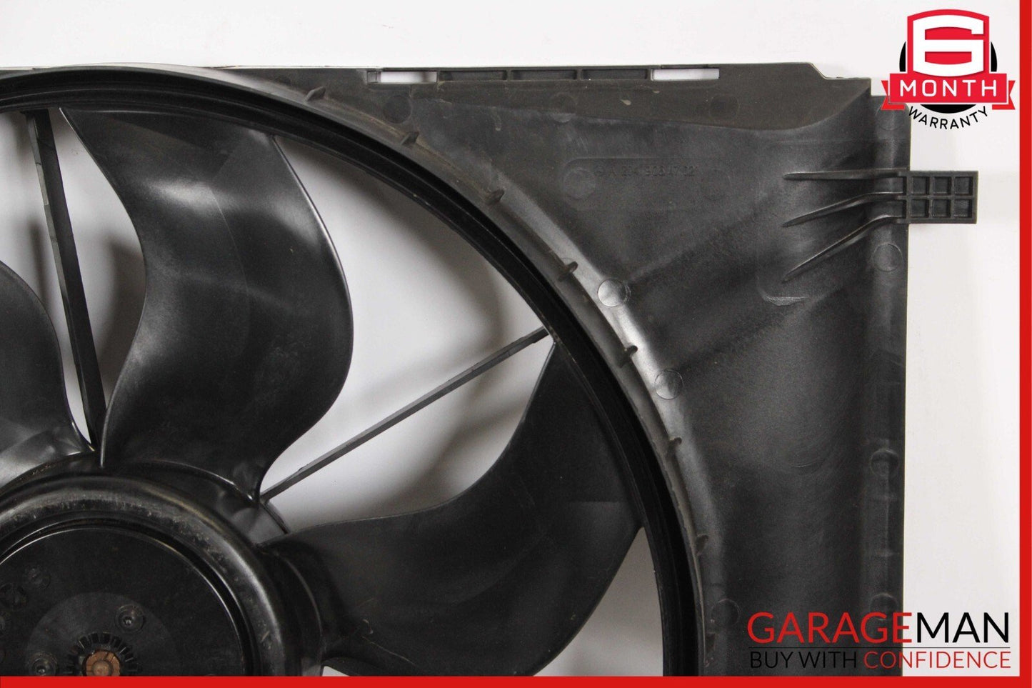 08-18 Mercedes W204 C250 C300 Engine Radiator Cooling Fan Shroud Motor Assy