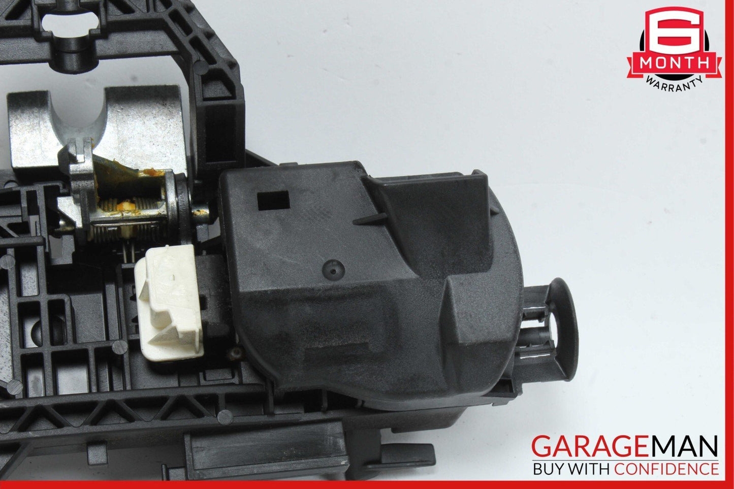 08-11 Mercedes W204 C350 C250 C63 AMG Front Left Side Exterior Door Handle OEM