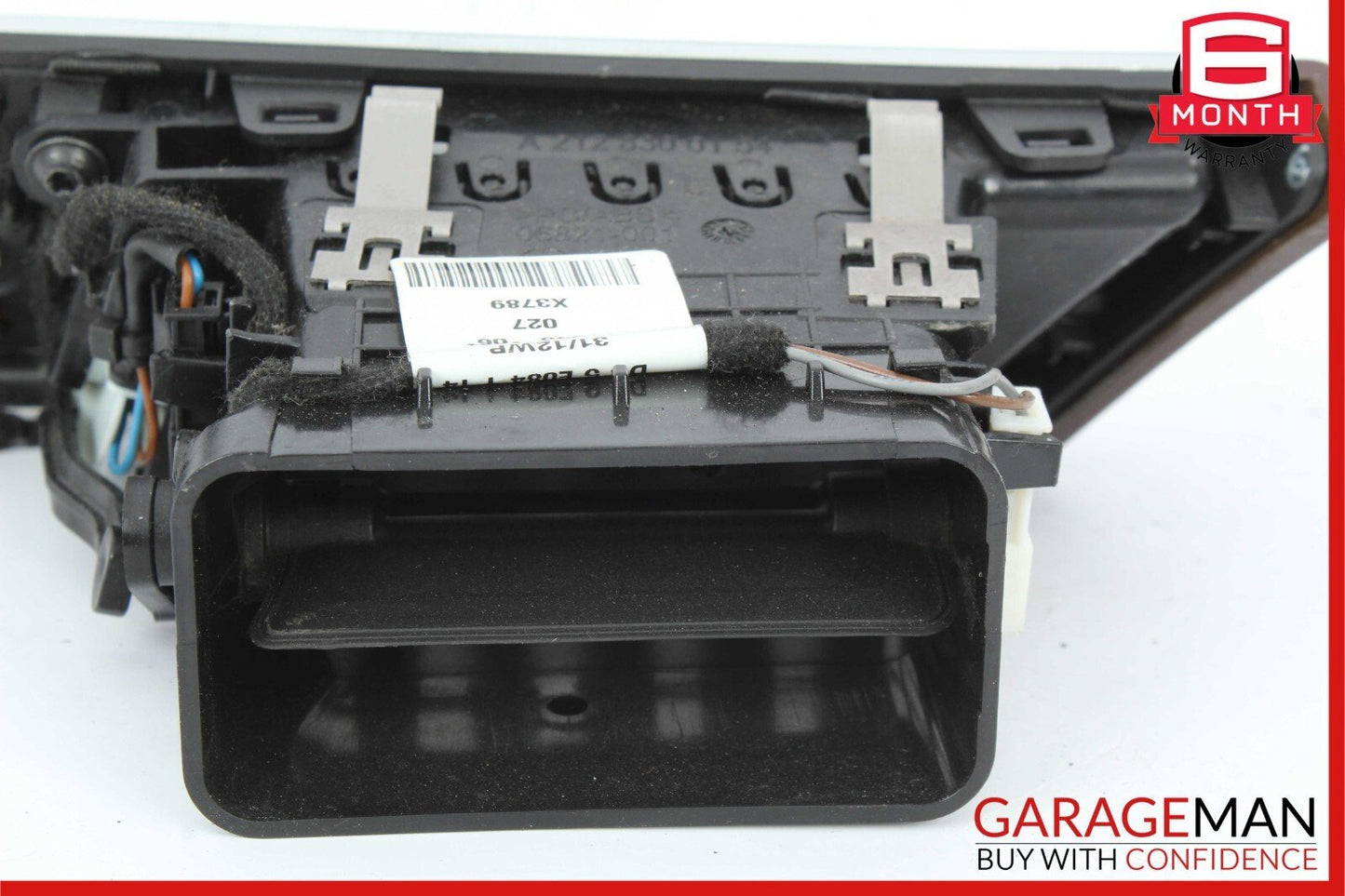 10-13 Mercedes W212 E350 E550 Dashboard Dash AC A/C Air Vent Left Trim OEM