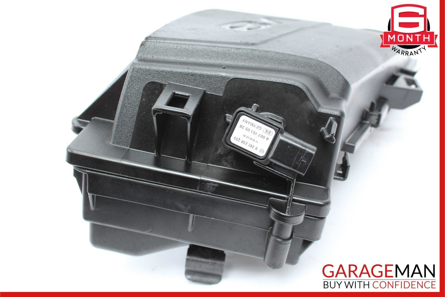 10-16 Mercedes W212 E550 S550 CL550 Left Air Intake Cleaner Box 2780900101 OEM