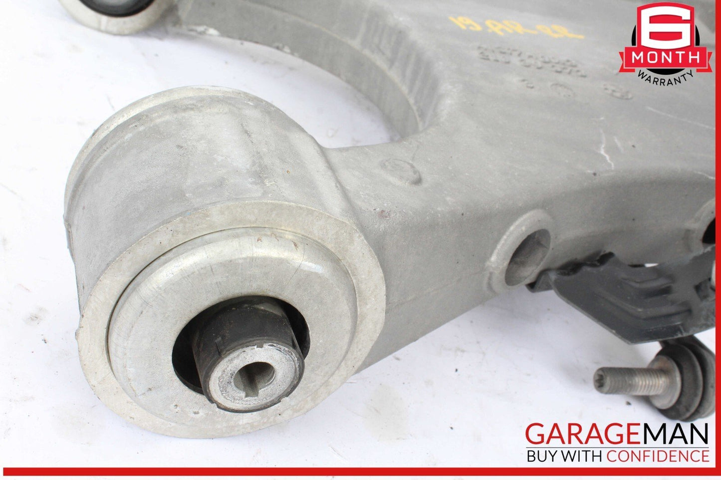 17-21 Alfa Romeo Giulia Rear Right Passenger Side Lower Control Arm 21039373 OEM