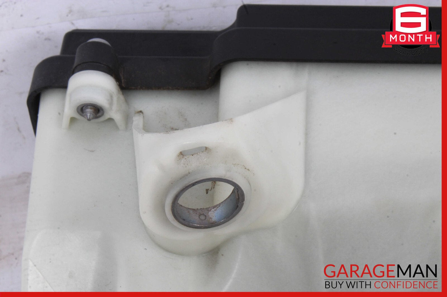 15-21 Mercedes W205 C300 C43 AMG Front Engine Fuse Relay Box Housing OEM