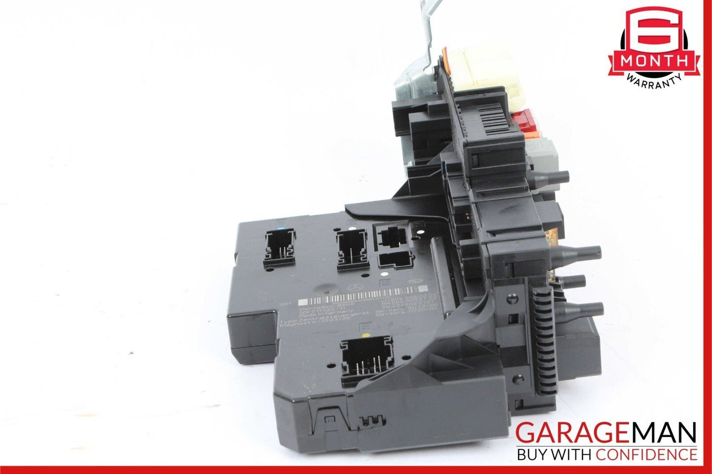12-14 Mercedes W204 C350 C300 C63 AMG Rear SAM Fuse Relay Junction Box Assembly