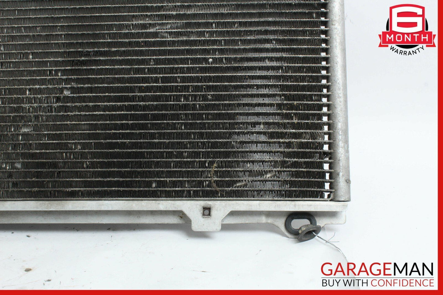 98-02 Mercedes W210 E320 Behr Engine Cooling Radiator Assembly 2105001203 OEM