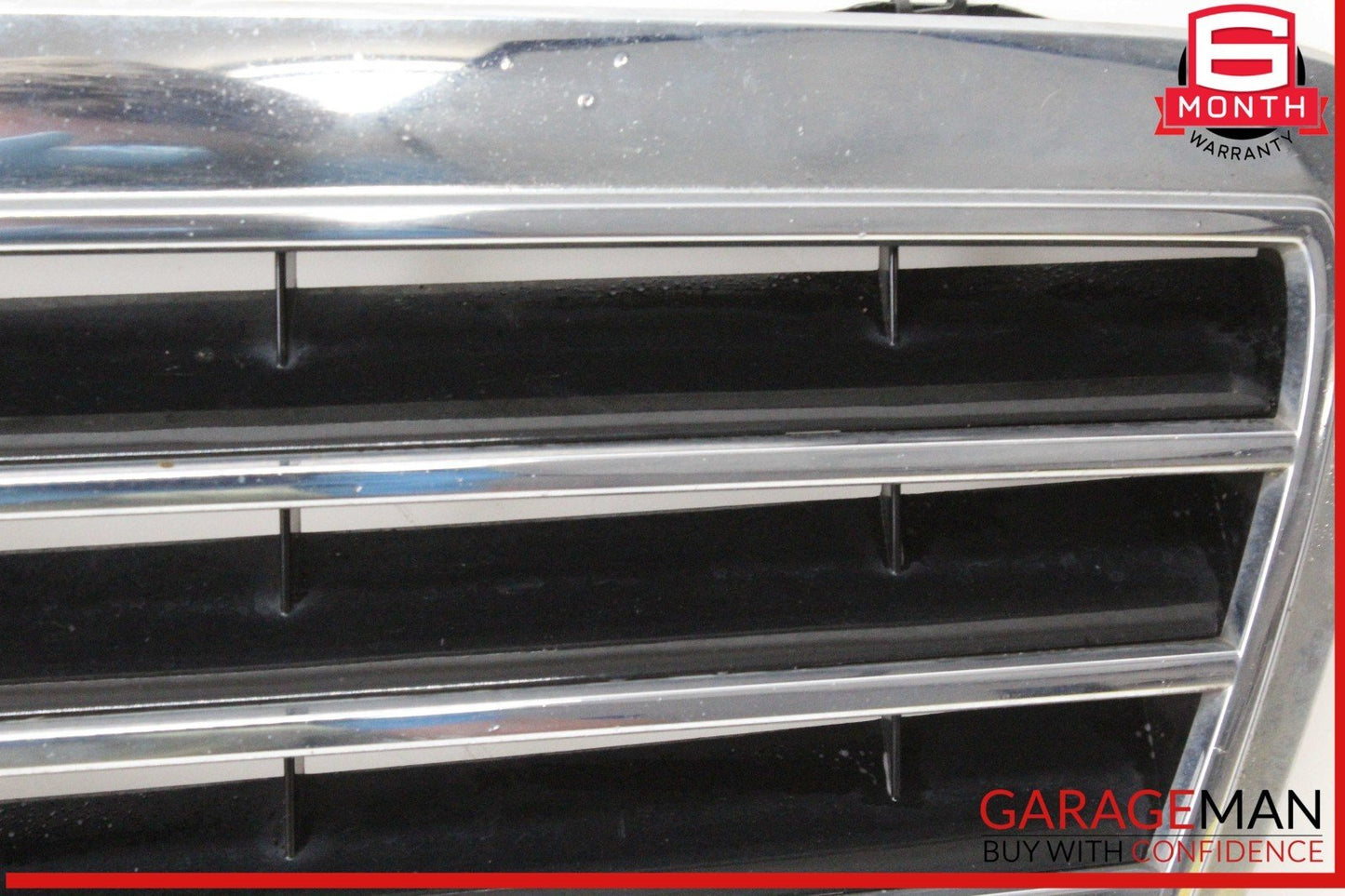 98-02 Mercedes W210 E320 Front Bumper Center Mesh Grilles Grill Panel OEM