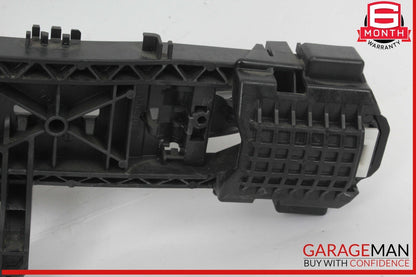 14-19 Mercedes W117 CLA250 CLA45 AMG Rear Left Side Exterior Door Handle OEM