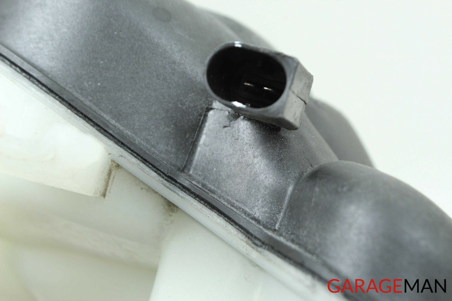10-13 Mercedes W221 S400 Coolant Reservoir Overflow Expansion Tank OEM