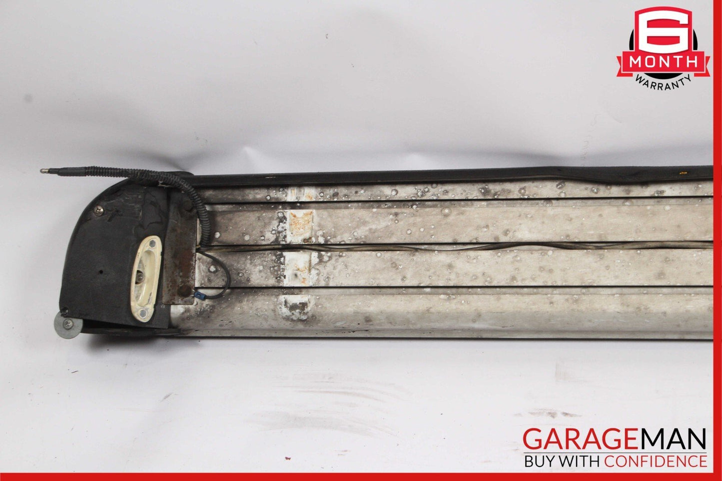 98-05 Mercedes W163 ML350 Left Side Door Step Running Board Nerf Bar Aftermarket