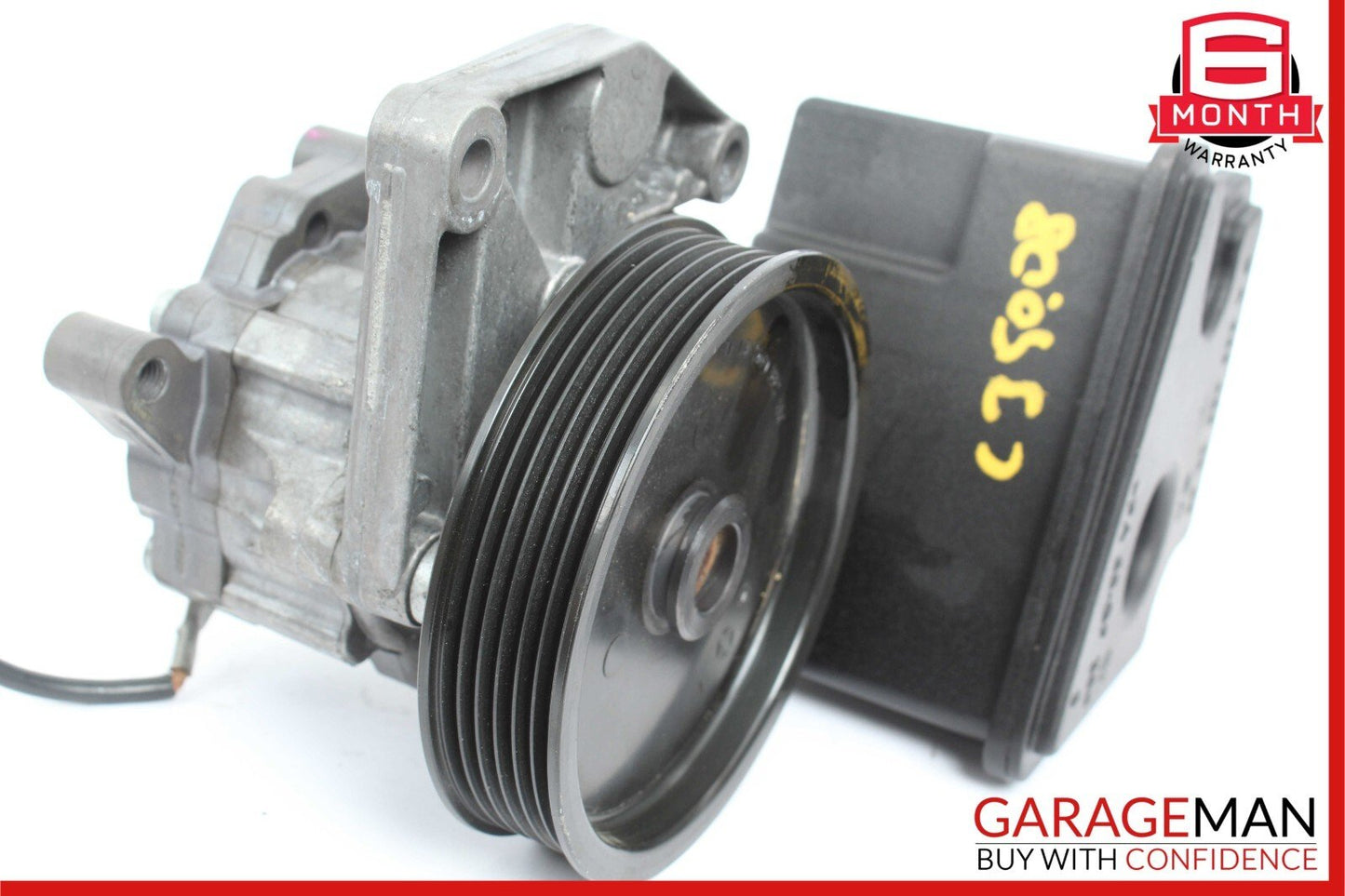 08-11 Mercedes W204 C350 Power Steering Pump Reservoir Assembly
