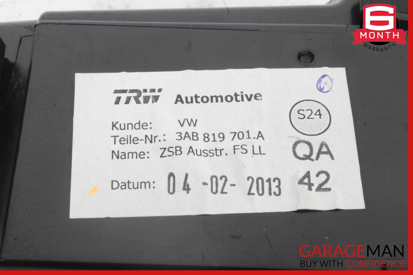 09-17 Volkswagen CC Front Left Driver Side Dash Air Vent Grill 3AB819701A OEM