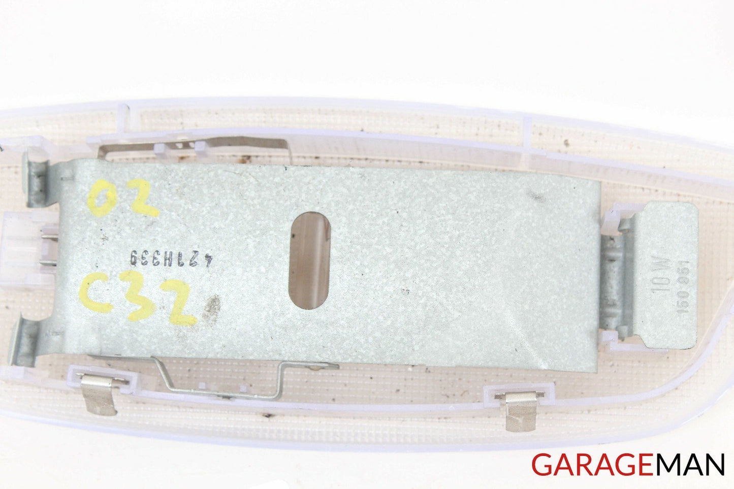 01-07 Mercedes W203 C32 AMG Rear Center Interior Dome Light Lamp 2108203401 OEM