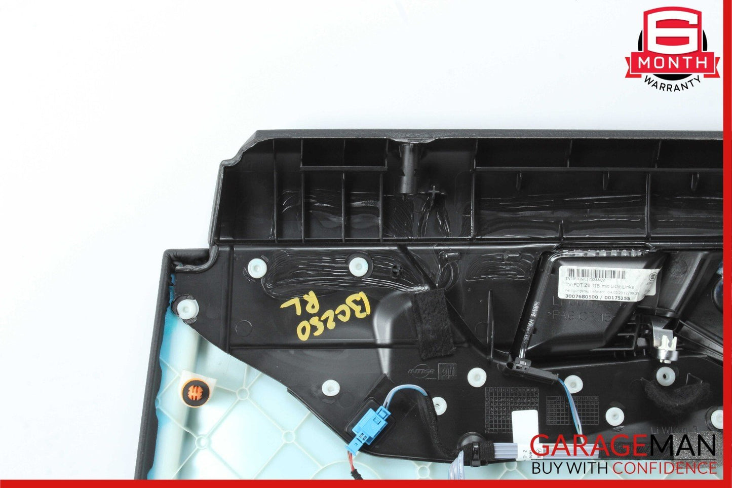 08-14 Mercedes W204 C250 C300 C350 Rear Left Side Interior Door Trim Panel Black