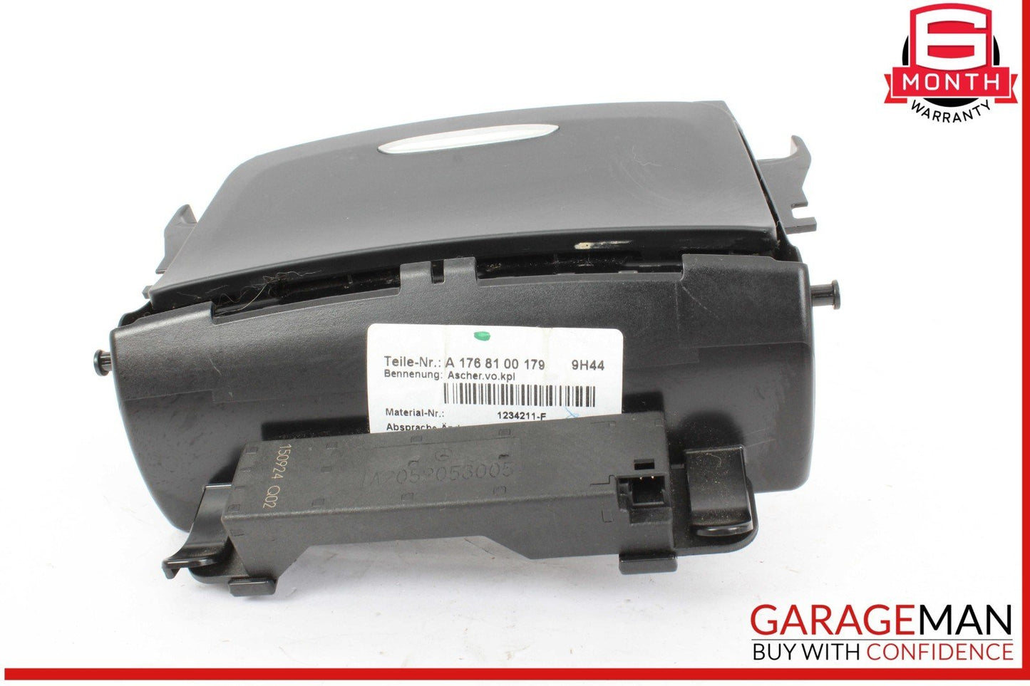 14-20 Mercedes W117 CLA250 Front Center Pocket Ashtray Ash Tray Assembly OEM