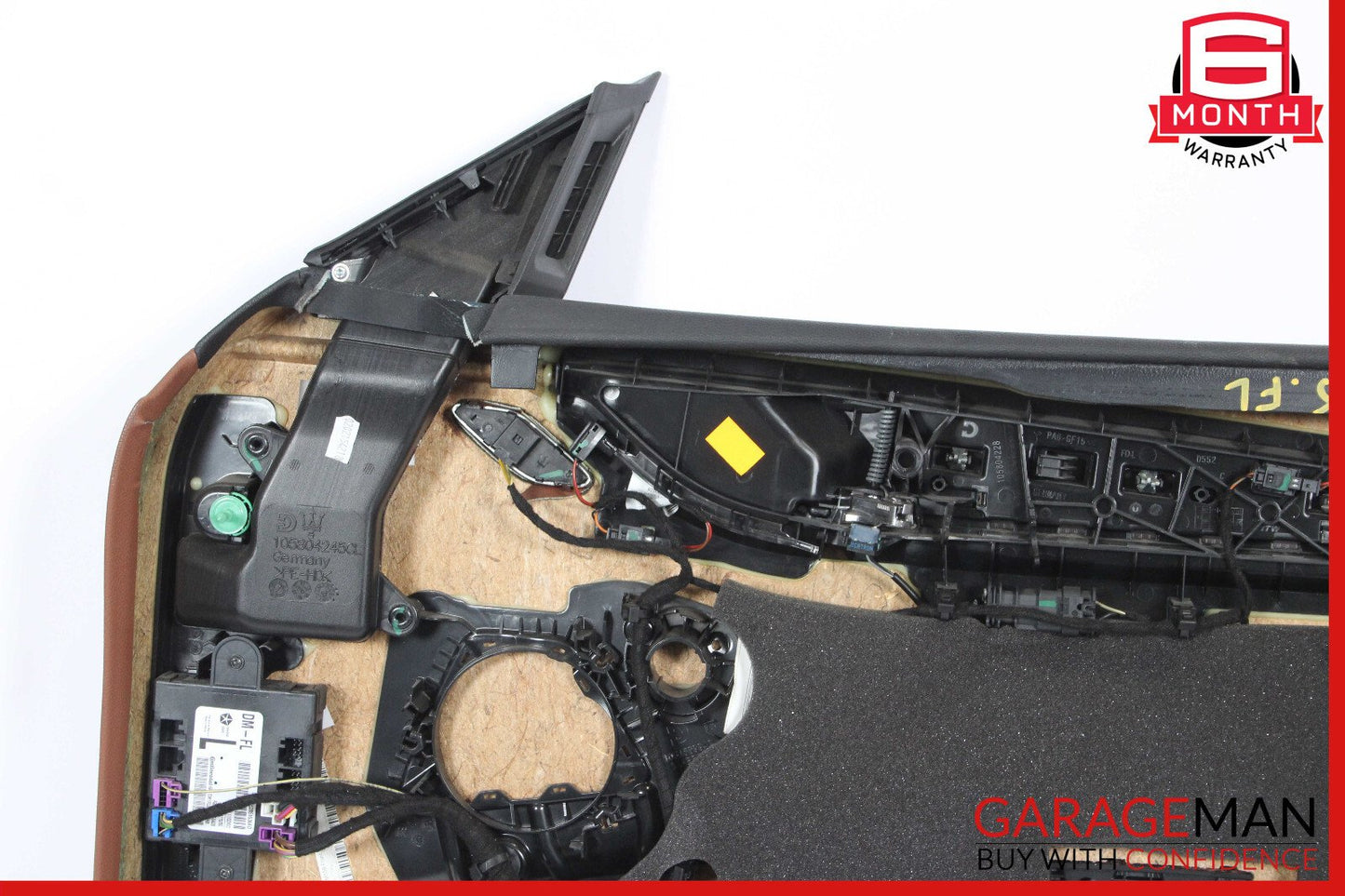 14-18 Maserati Quattroporte Front Left Driver Side Interior Door Panel OEM